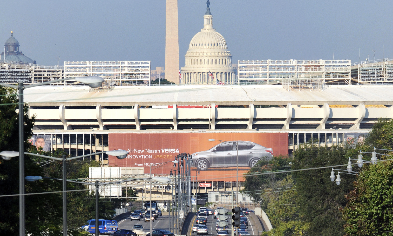 Largest Outdoor Advertising Sign in DC — Capitol Outdoor